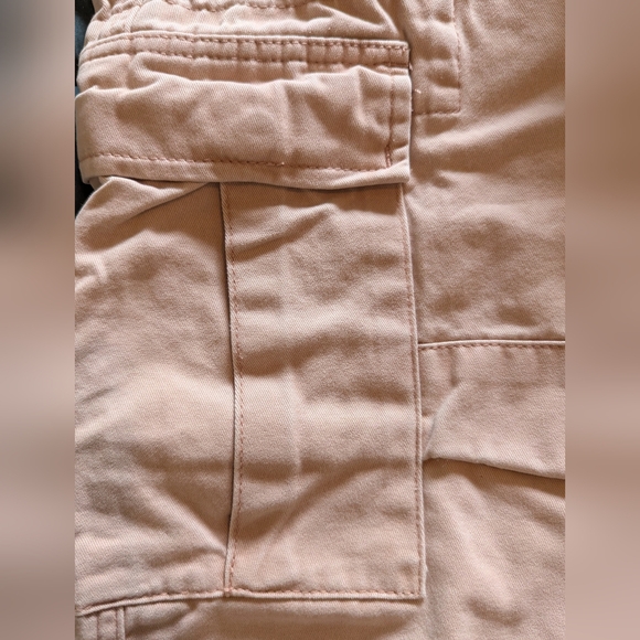 Sundance Cargo Capri Pants - Lot of 2 - Size 4 Heavy Cotton Gray and Pink - Picture 13 of 14